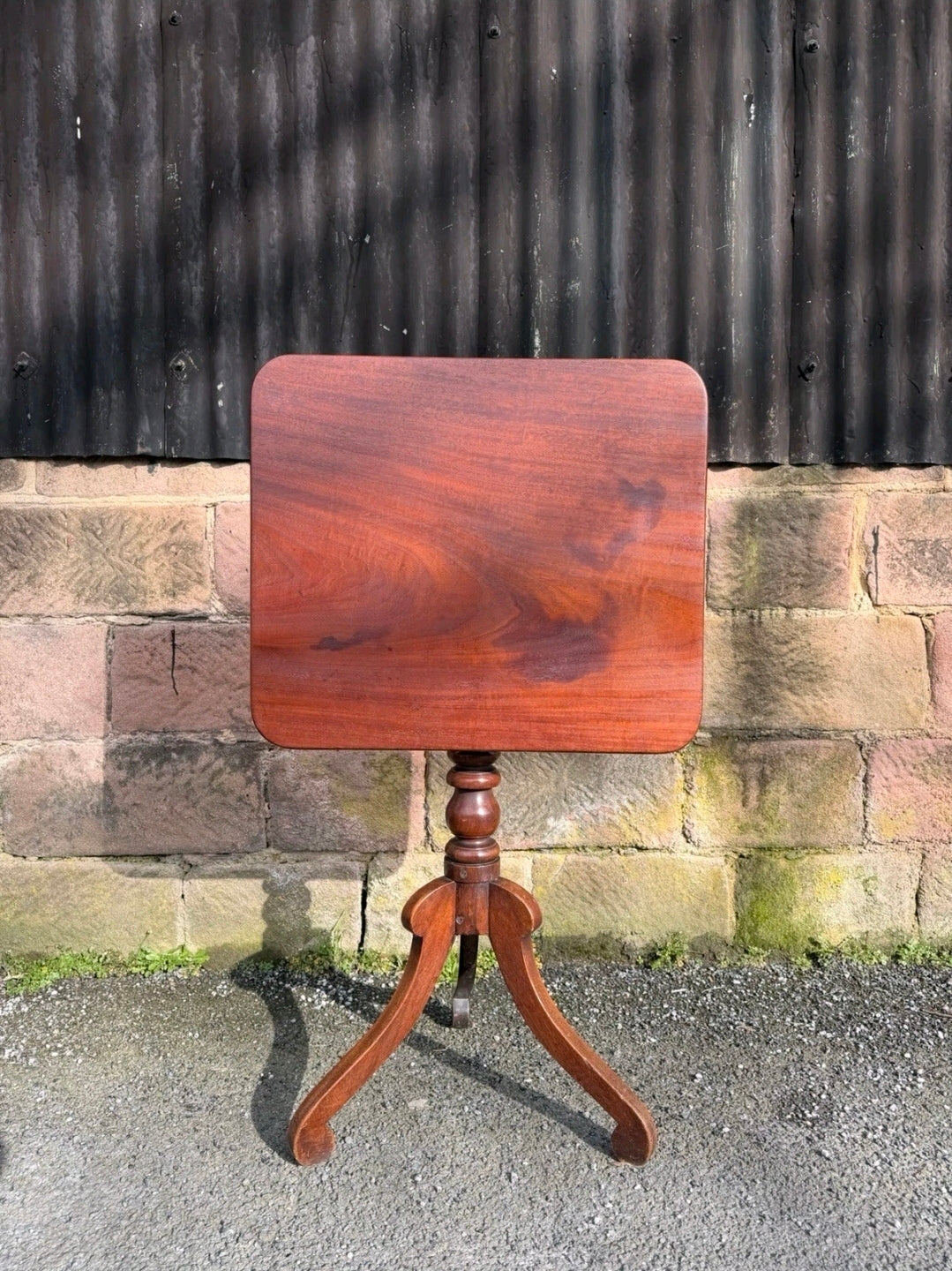 Victorian Mahogany Tripod Occasional Table. Side Table, Hallway.