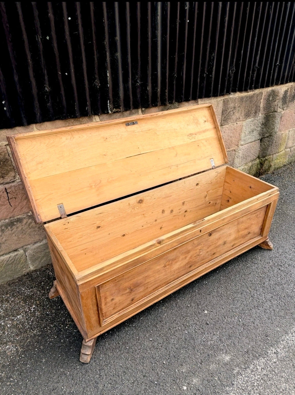 Antique Pine Blanket Box c1890. Trunk, Storage, Coffee Table. Bedroom. Italian