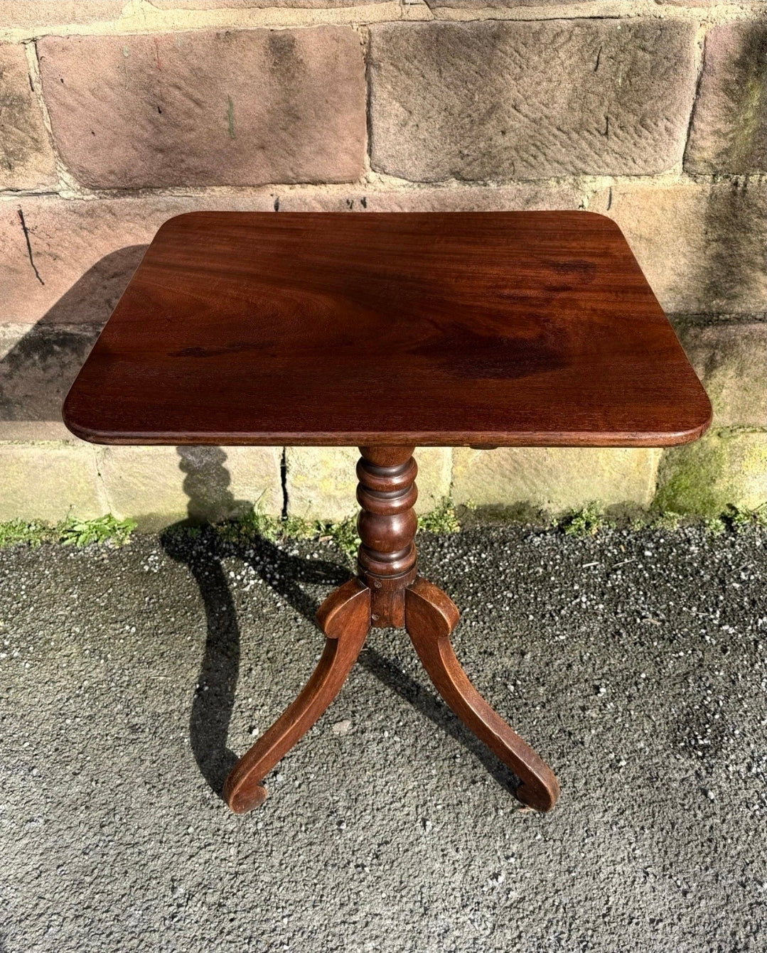 Victorian Mahogany Tripod Occasional Table. Side Table, Hallway.
