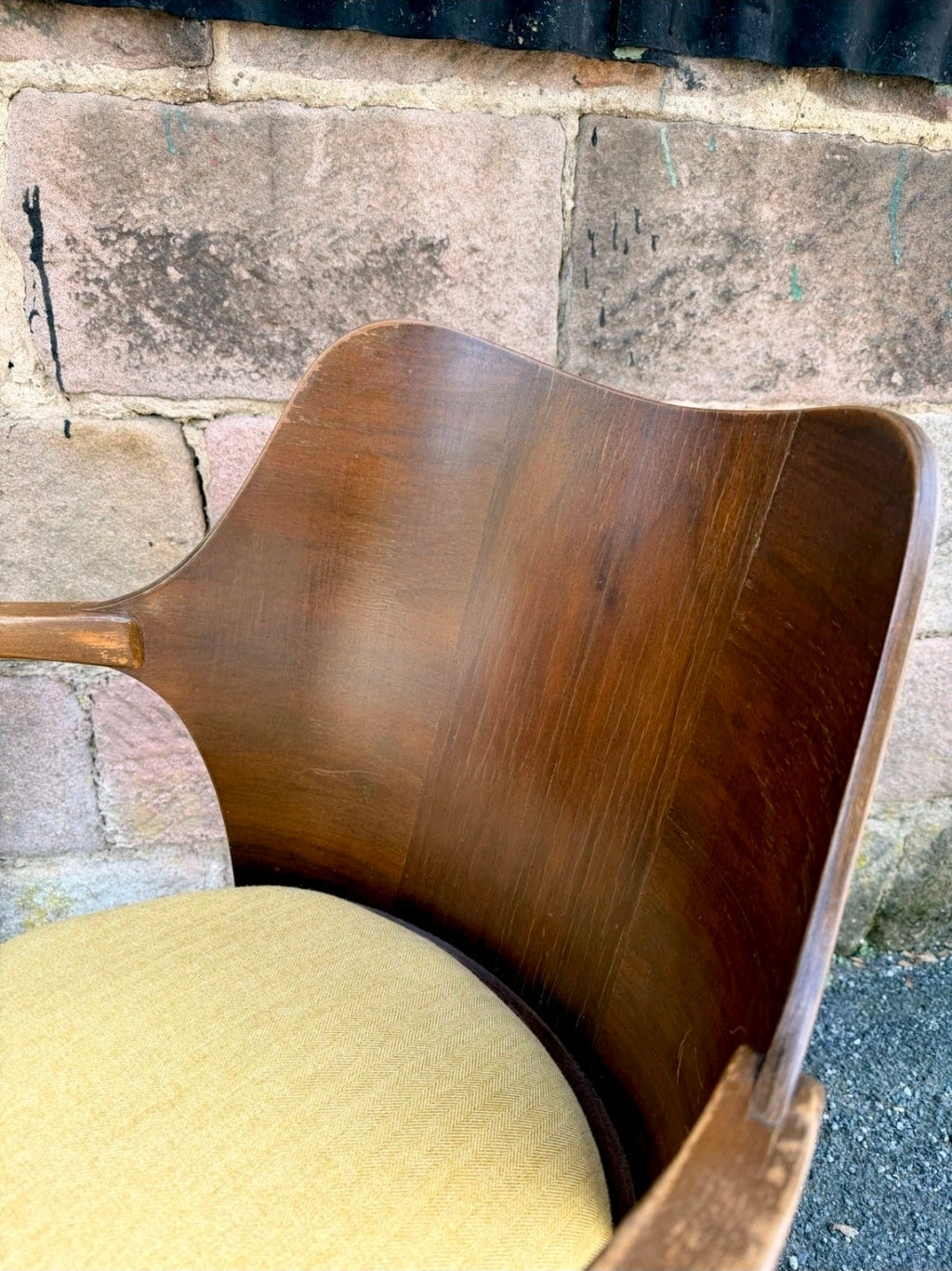 Pair of Mid-Century Model 515/F Bentwood Armchairs by Oswald Haerdtl For Thonet