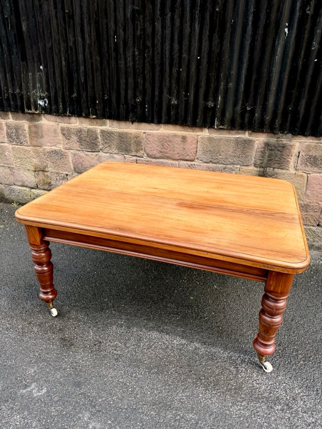Large Victorian Pine & Mahogany Dining Table. 6 Seater, Restored, Castors