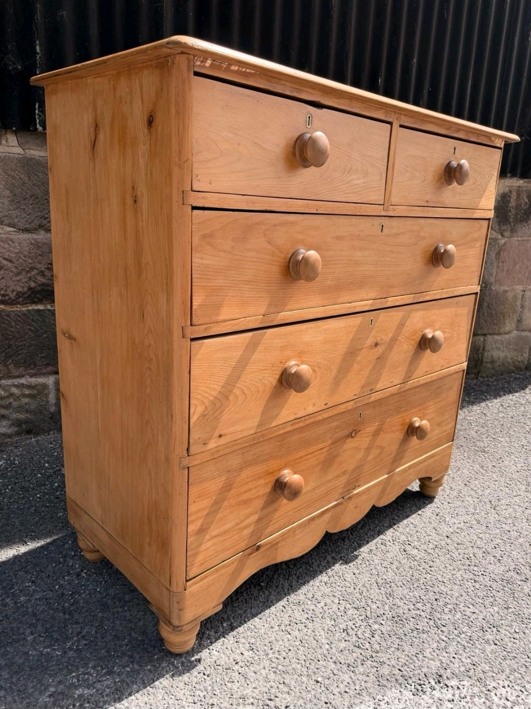 Large Antique Victorian Waxed Pine Chest Of Drawers, Country Cottage, Bedroom.