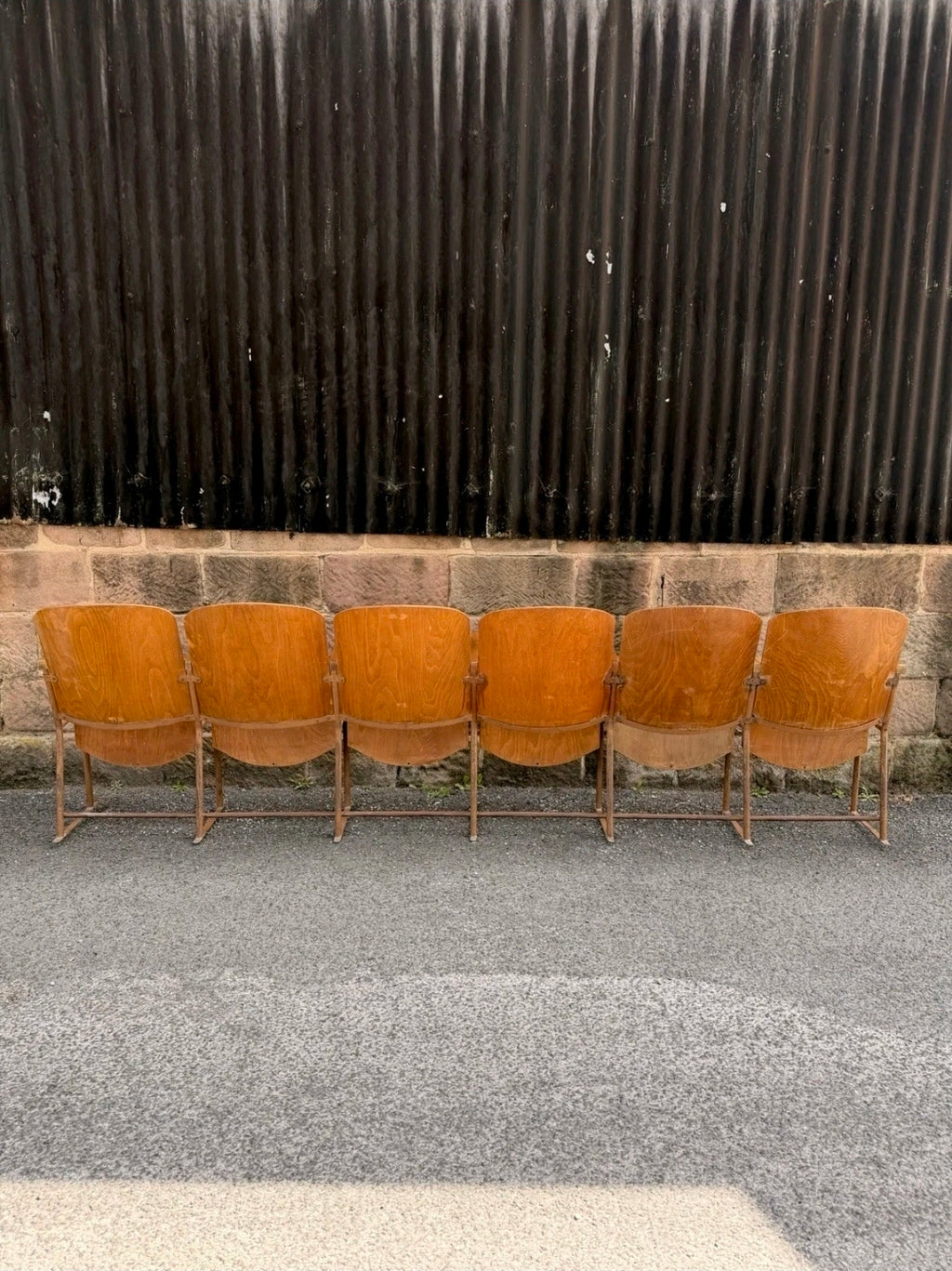 Original 1950s Italian Cinema/Theatre seats. Hallway, Retail Space, Waiting Room