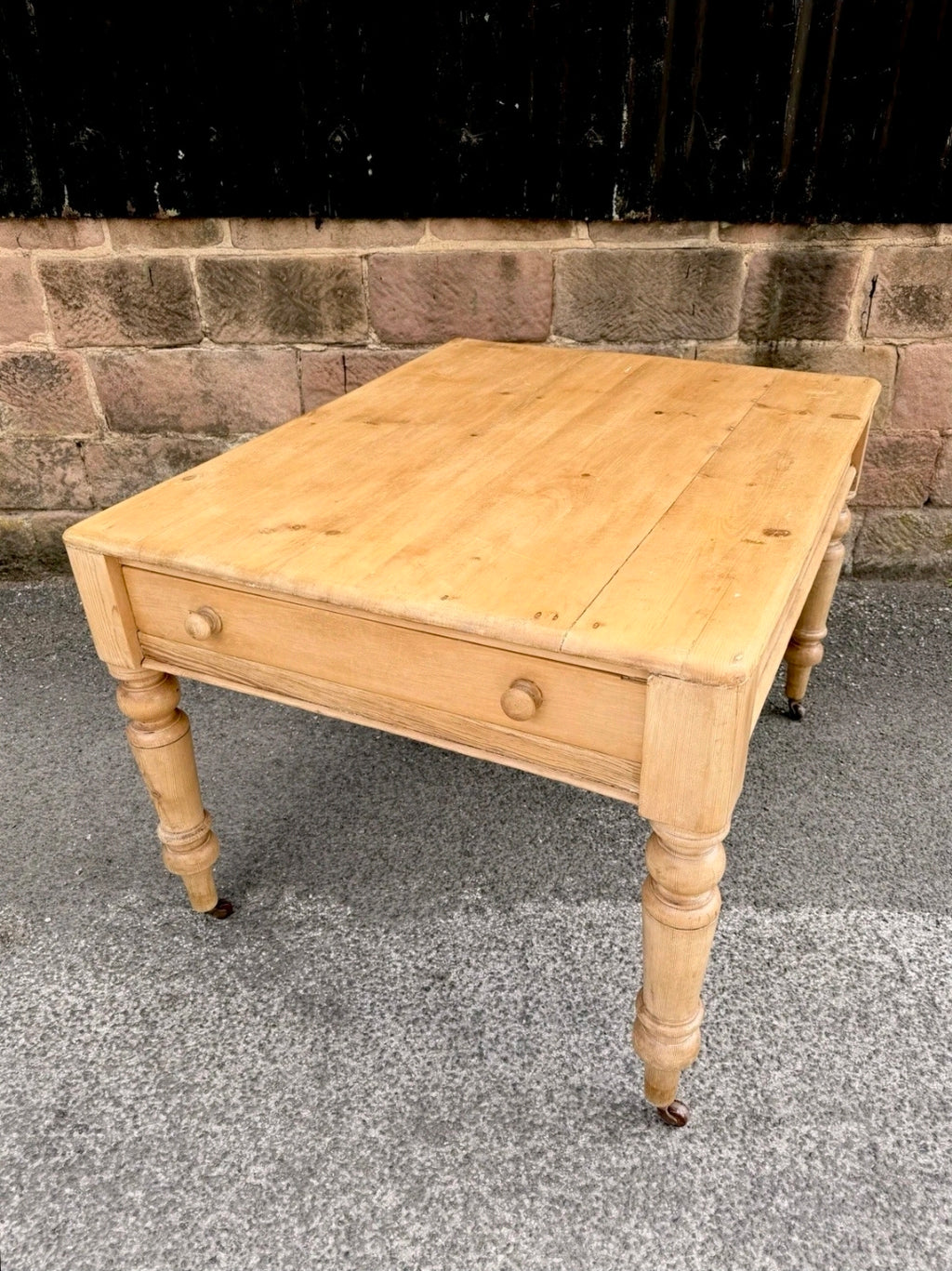 Victorian Farmhouse Antique Pine Dining Table C1880. Country, Cottage, Rustic.