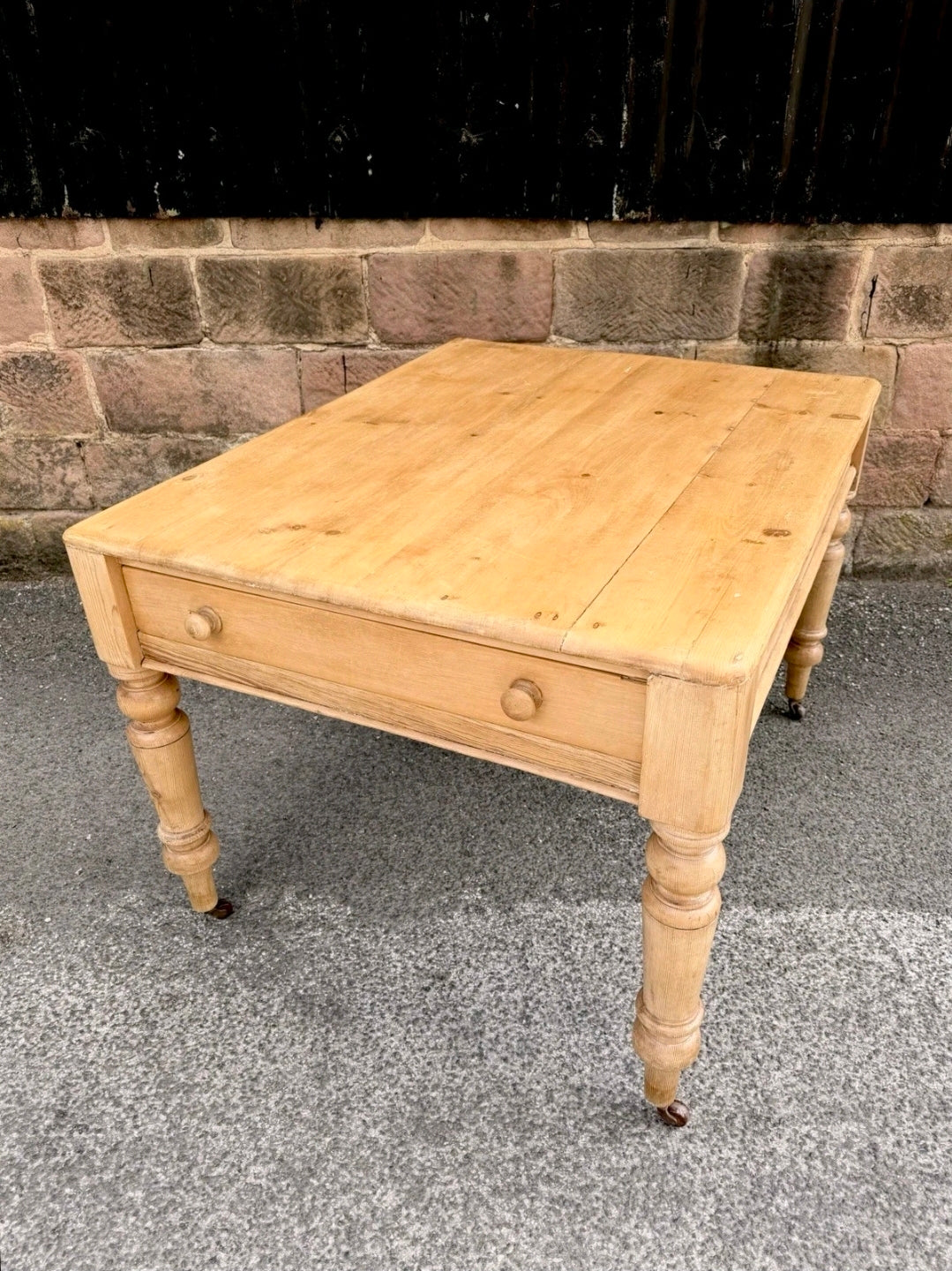 Victorian Farmhouse Antique Pine Dining Table C1880. Country, Cottage, Rustic.