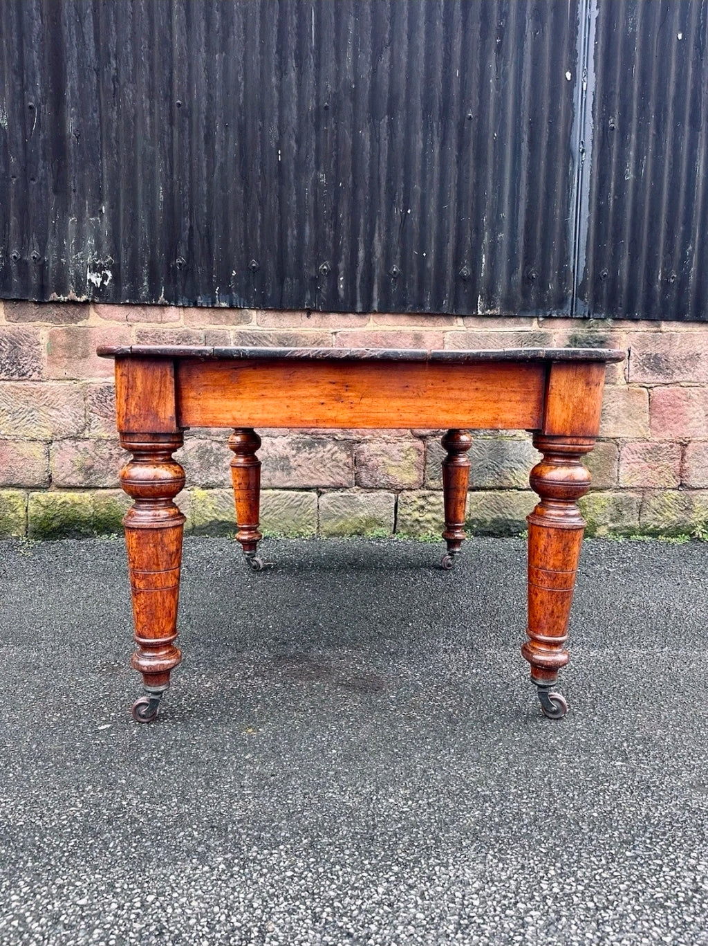 Victorian Farmhouse Scrub Top Pine & Mahogany Kitchen Table C1880.