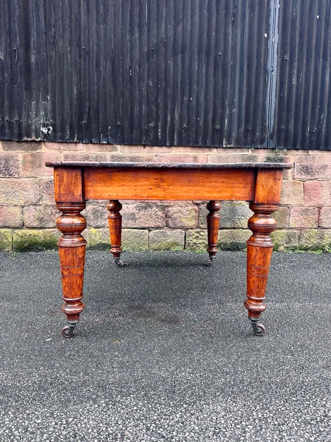 Victorian Farmhouse Scrub Top Pine & Mahogany Kitchen Table C1880.