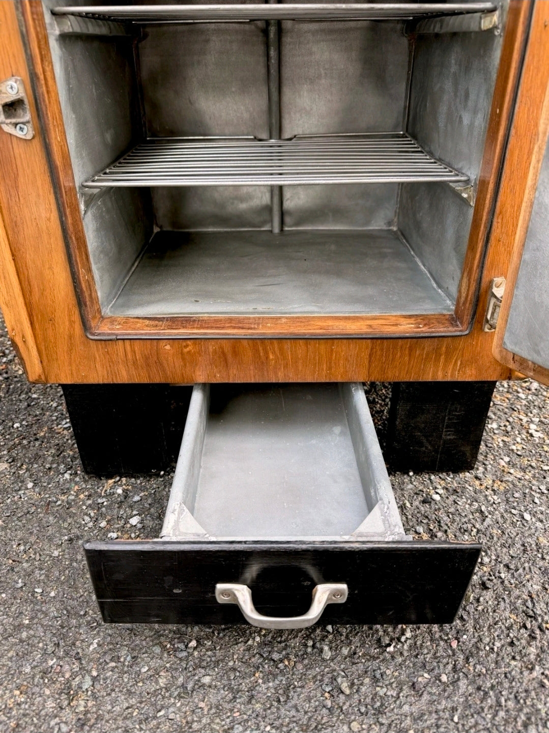 Original Vintage 1950s Ice Box Fridge.REX Italian. Home Bar, Outdoor Bar, Drinks