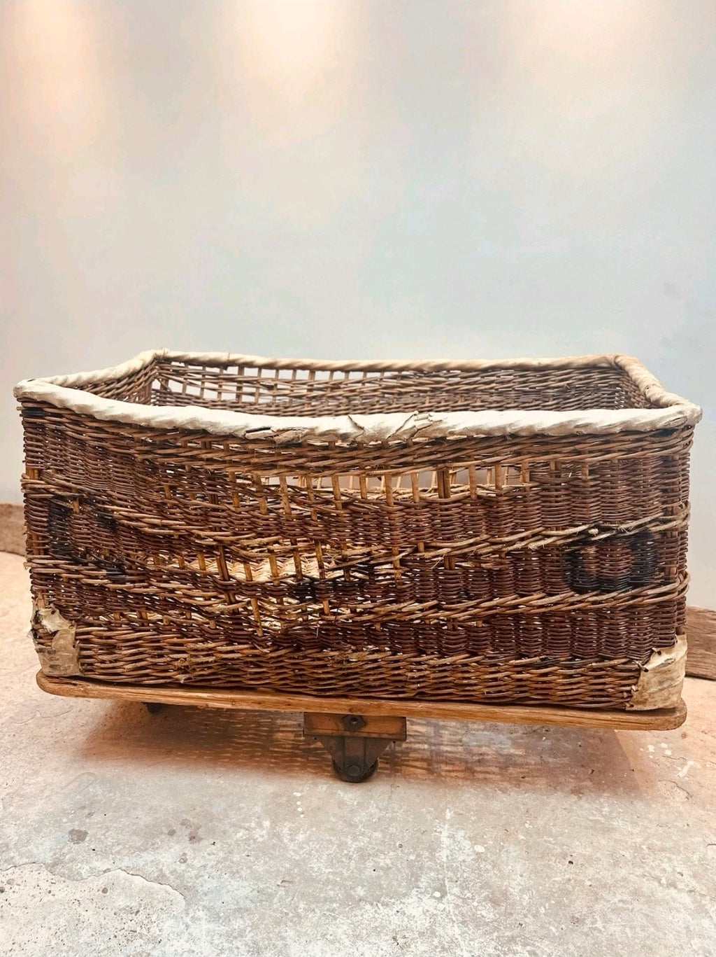 Huge Victorian Textile Mill Basket. Wicker Basket, Laundry,Log Basket, Film Prop