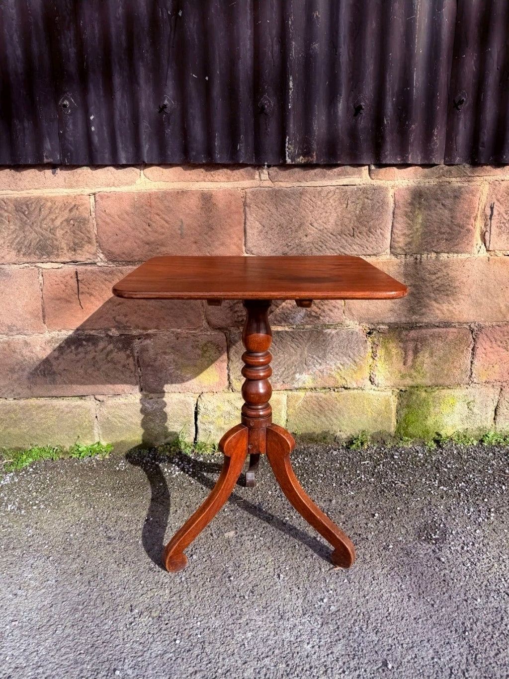 Victorian Mahogany Tripod Occasional Table. Side Table, Hallway.