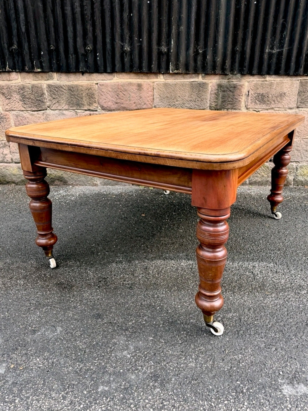 Large Victorian Pine & Mahogany Dining Table. 6 Seater, Restored, Castors