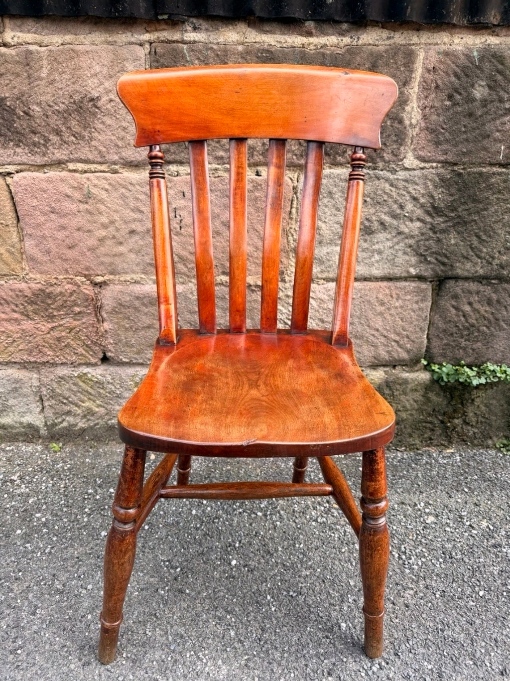 6 Matching Antique Victorian Windsor Lathback Kitchen Dining Chairs. Elm & Beech