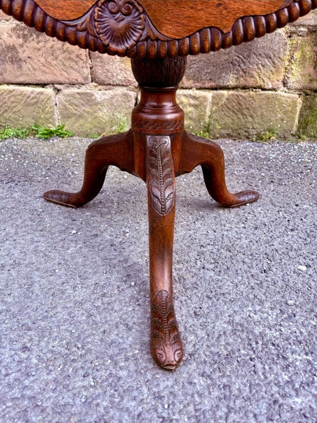 George III Mahogany Tripod Supper Table Circular Tilt Top, Occasional C1780