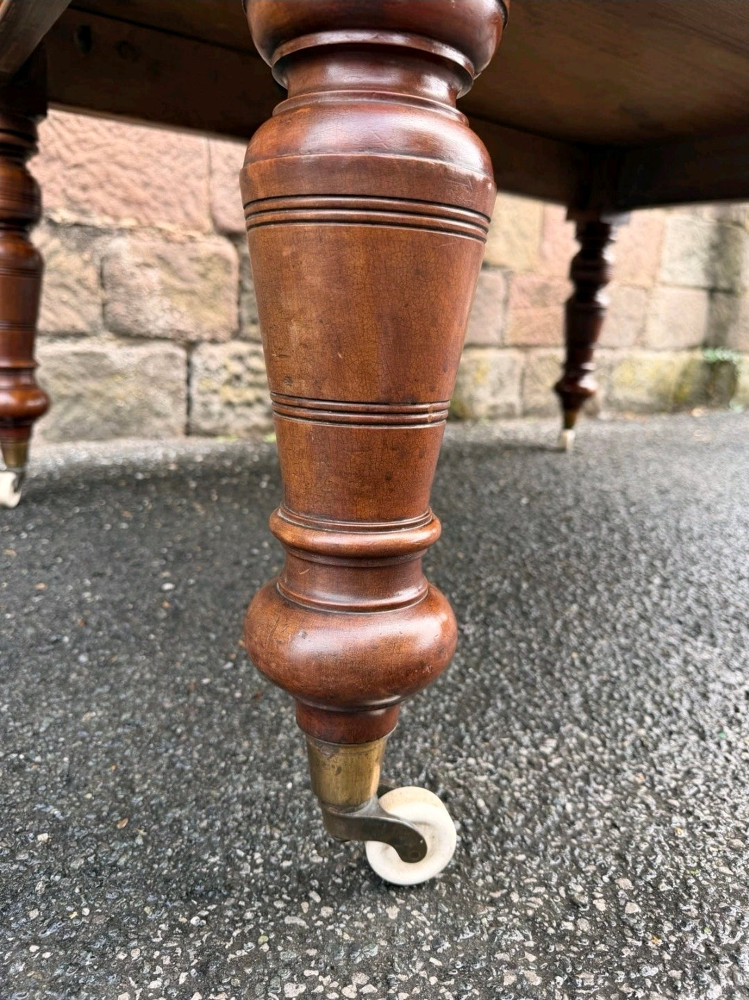 Large Victorian Pine & Mahogany Dining Table. 6 Seater, Restored, Castors