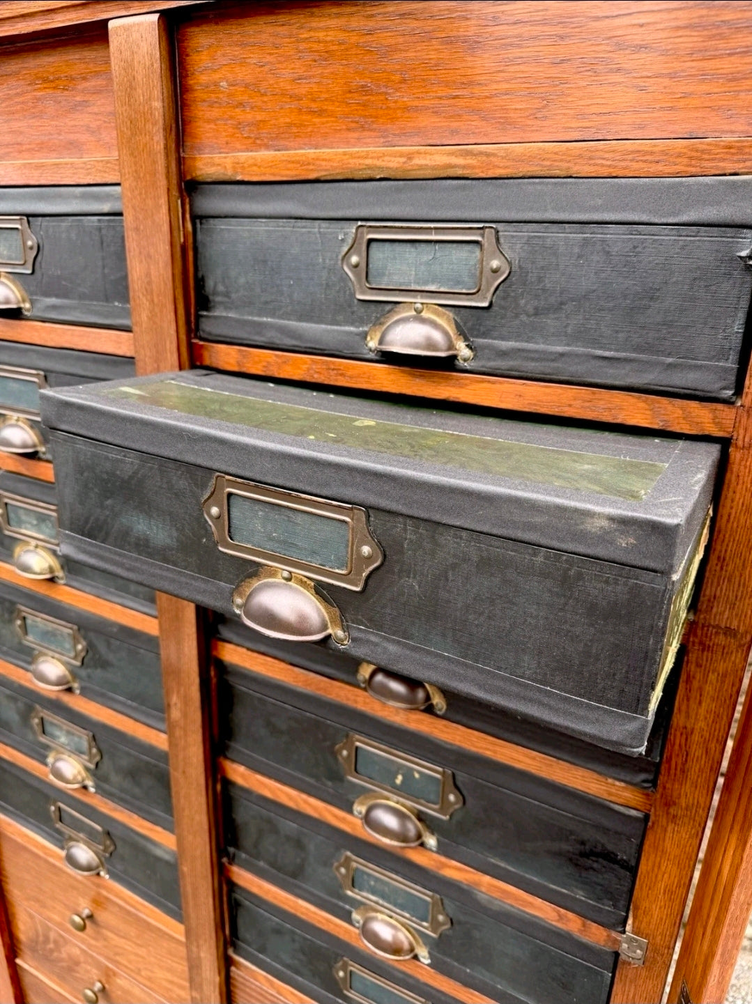 1920s Continental Filing Cabinet/Cartonnier. Oak, 30 Drawers, Haberdashery.