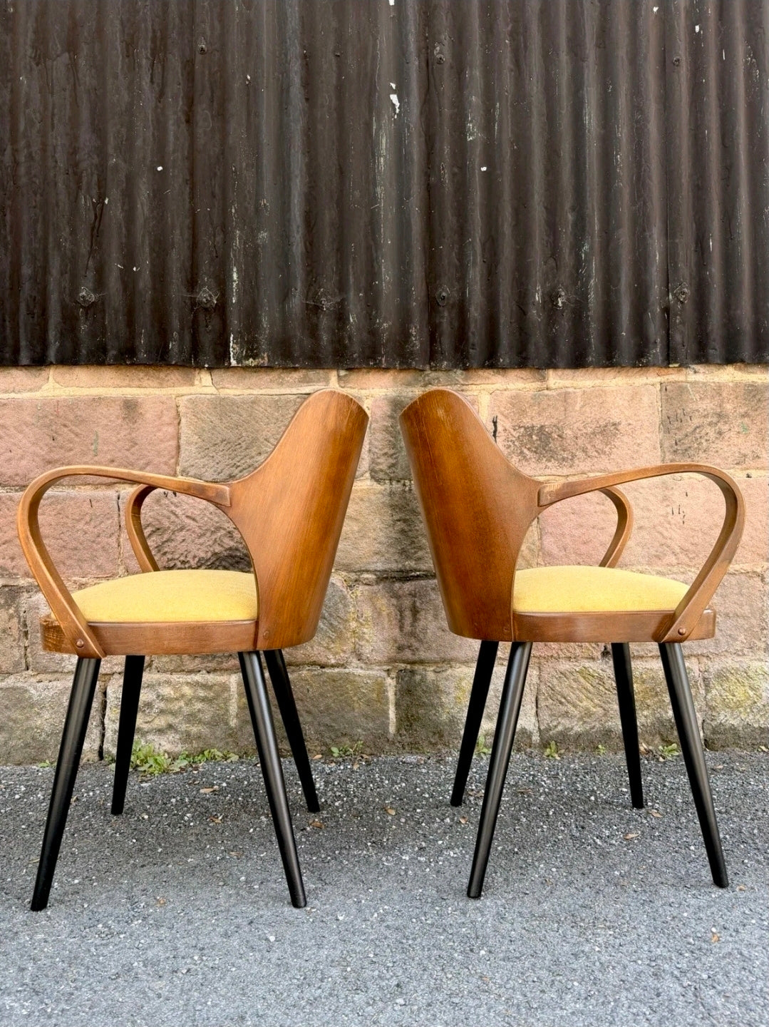 Pair of Mid-Century Model 515/F Bentwood Armchairs by Oswald Haerdtl For Thonet