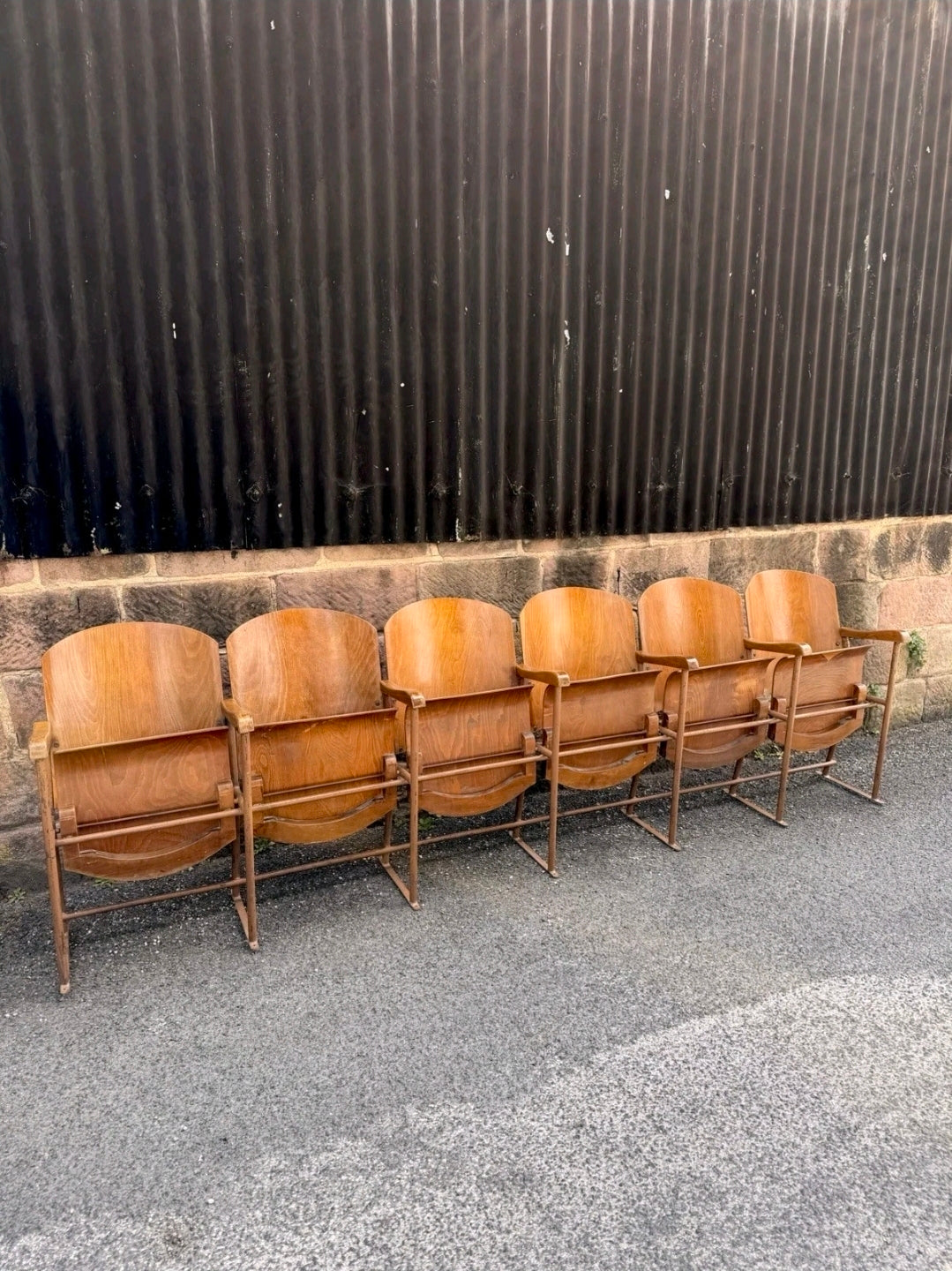 Original 1950s Italian Cinema/Theatre seats. Hallway, Retail Space, Waiting Room