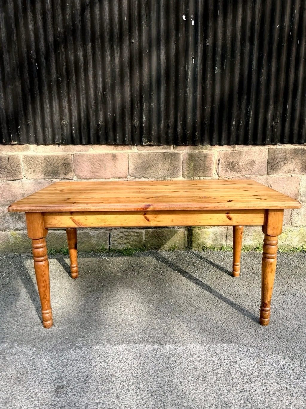 Vintage Rustic Pine Table, 4-6 Seater. Refinished Top. Kitchen, Dining
