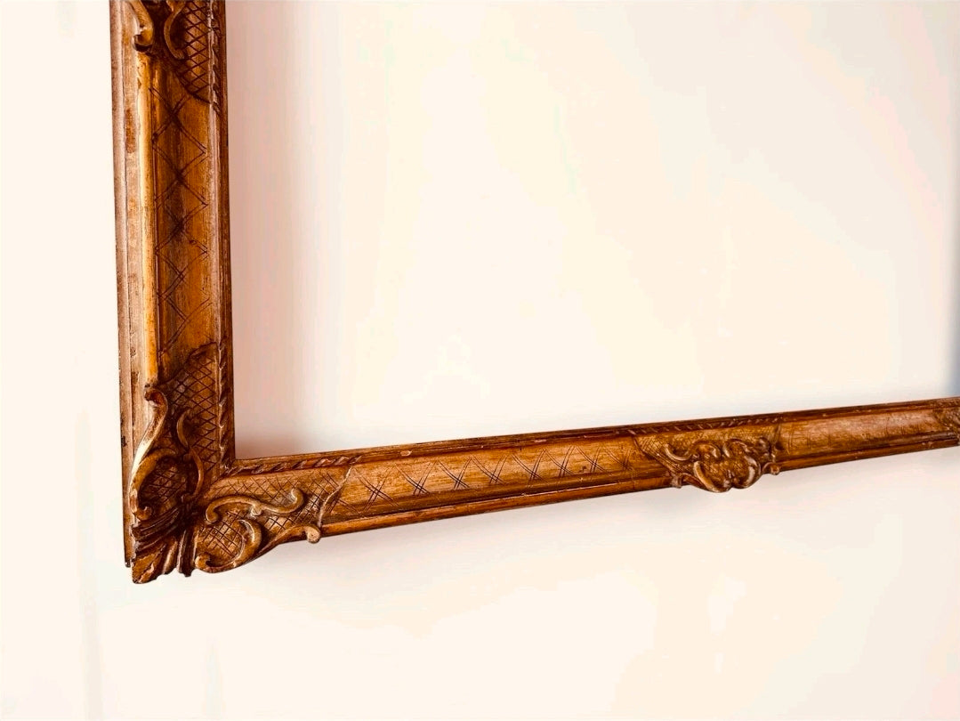 Antique Late 19th Century Italian Wood & Gesso Picture Frame