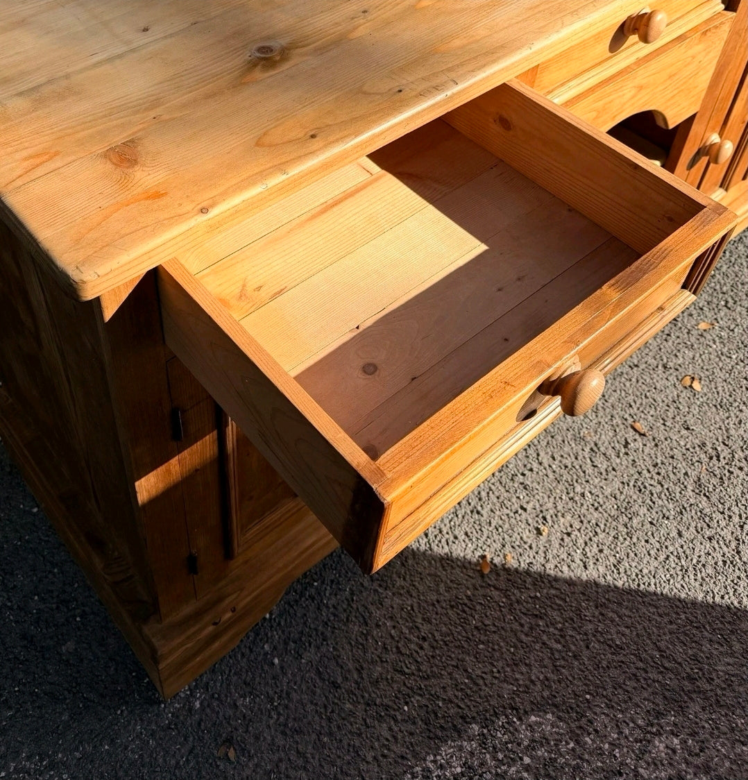 Large Antique Style Pine Welsh Dresser Kitchen Sideboard Display Unit, Farmhouse