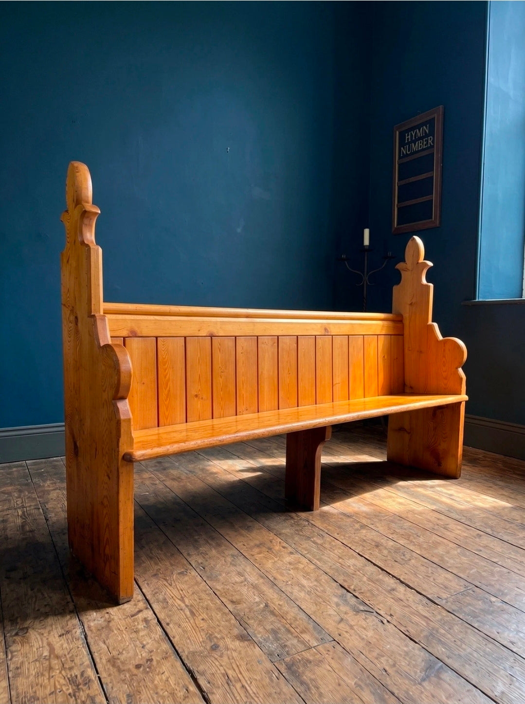 Victorian Pine Church Pew. 4 Seater, Hallway, Bench, Kitchen Seating, Dining