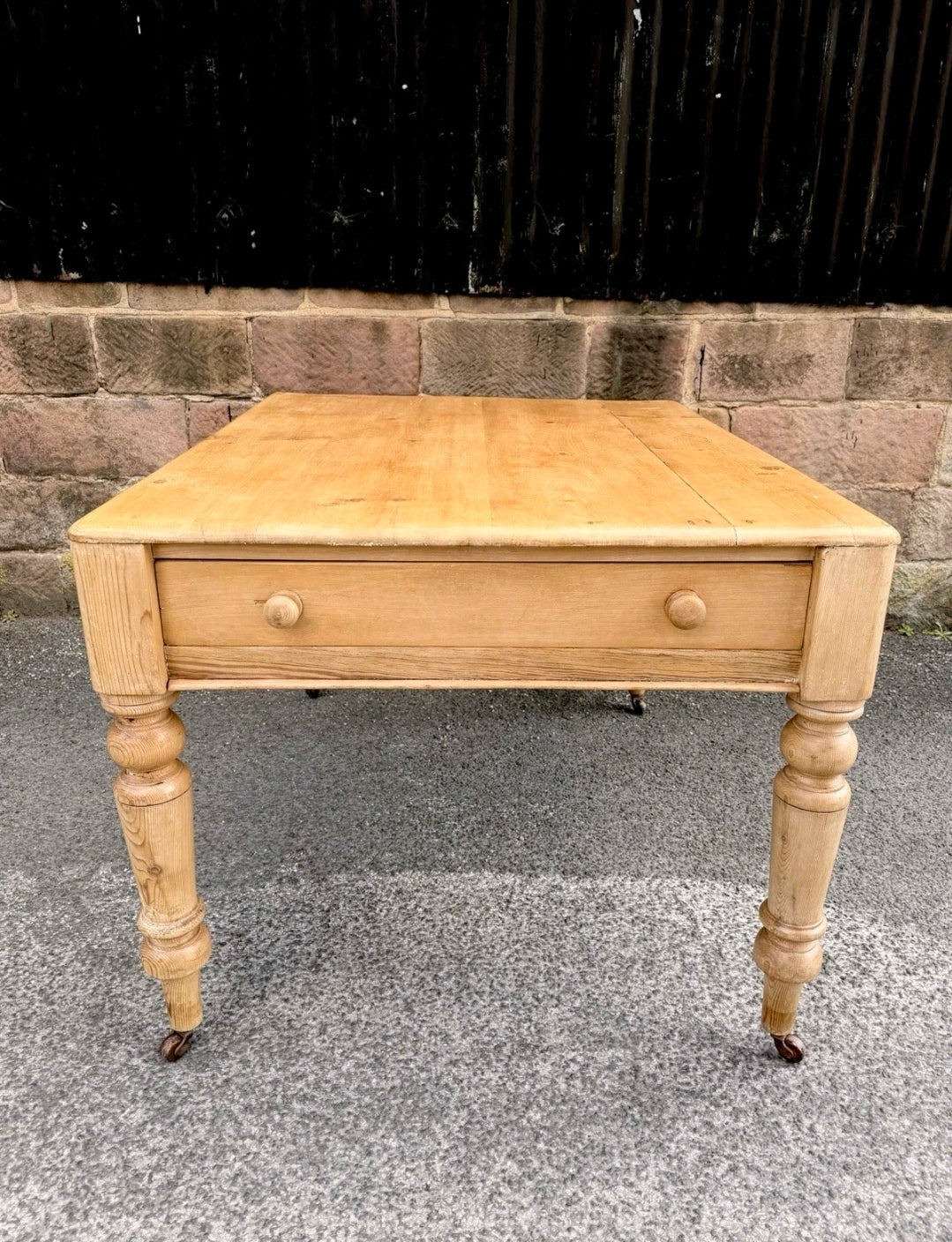 Victorian Farmhouse Antique Pine Dining Table C1880. Country, Cottage, Rustic.