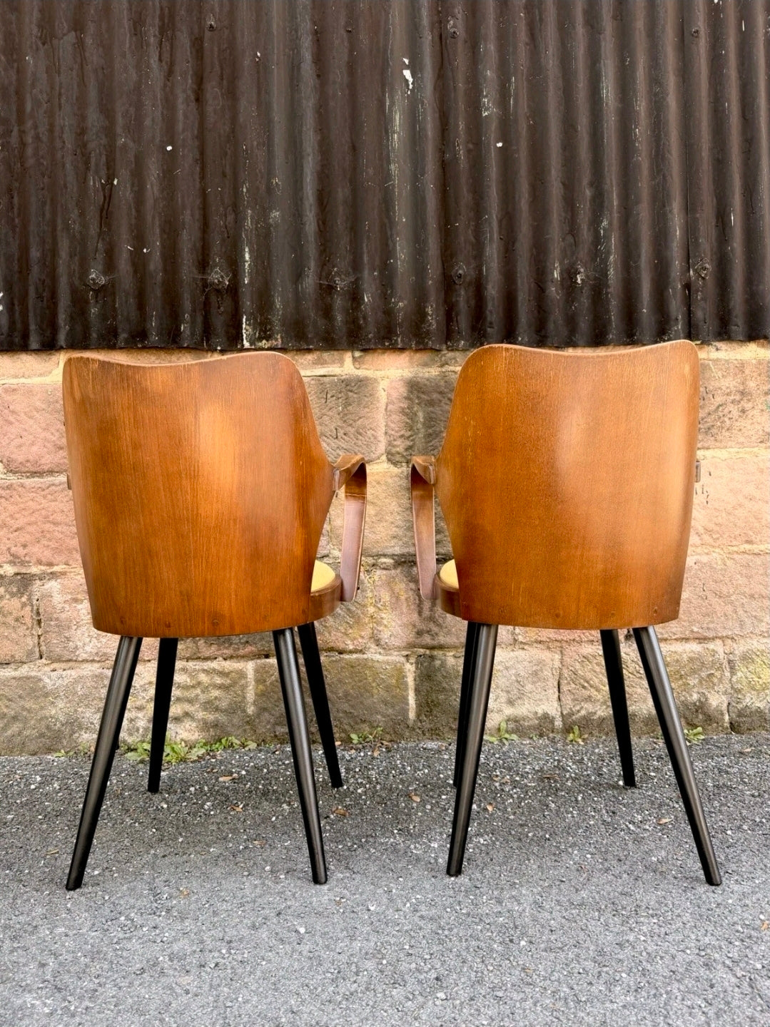 Pair of Mid-Century Model 515/F Bentwood Armchairs by Oswald Haerdtl For Thonet