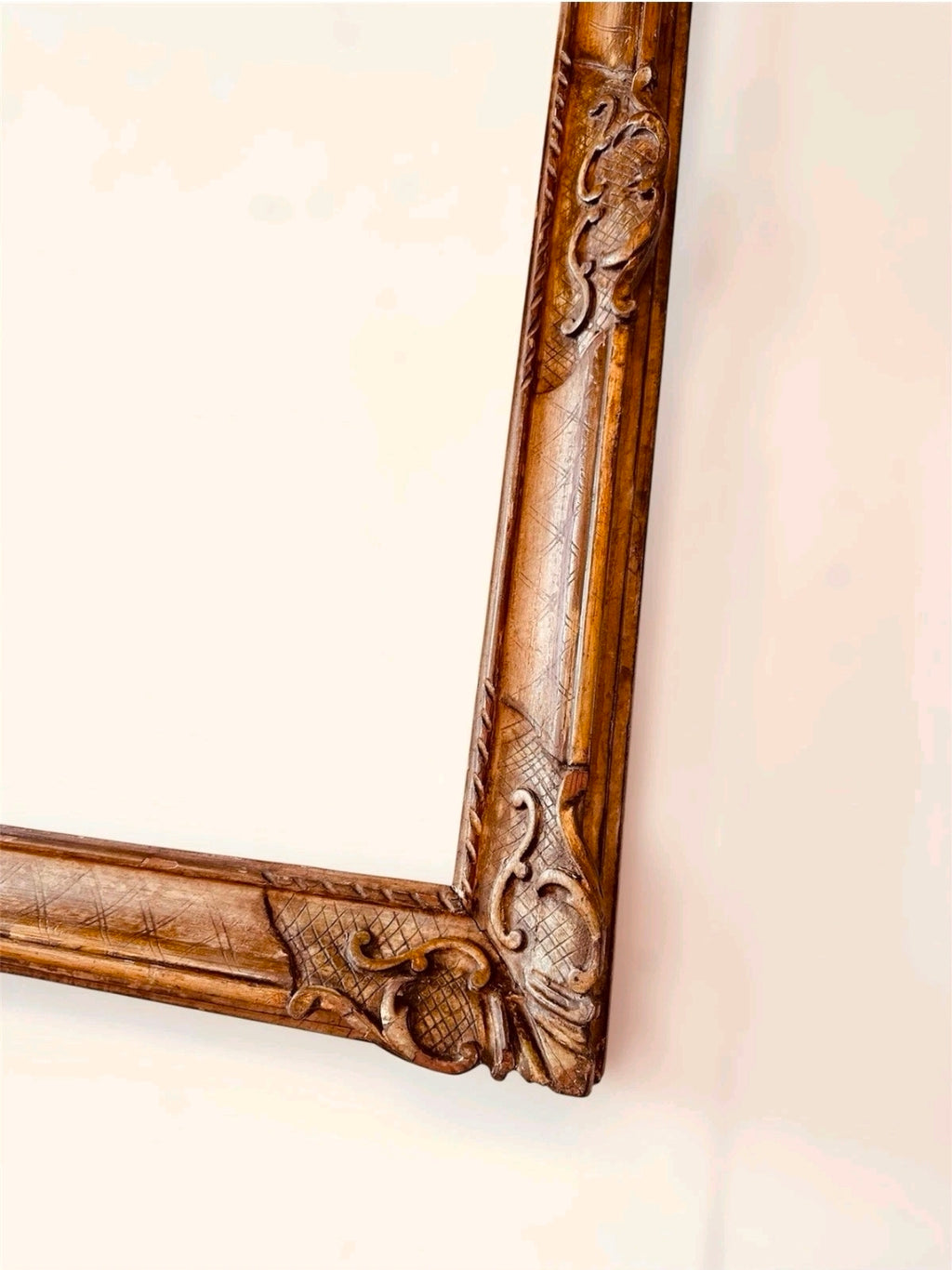 Antique Late 19th Century Italian Wood & Gesso Picture Frame