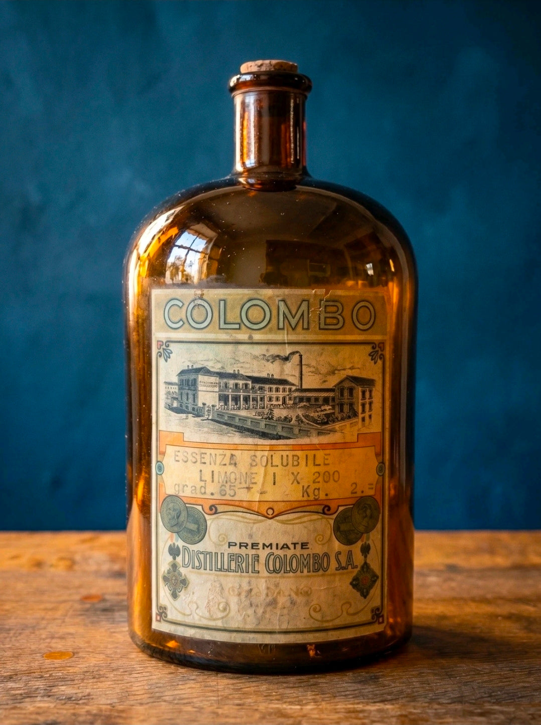 Original 1930s Apothecary/distillery bottle. Decorative, Rare, Collectible
