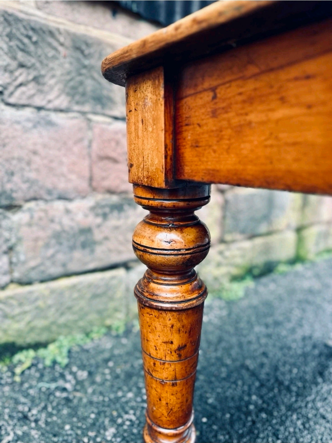 Victorian Farmhouse Scrub Top Pine & Mahogany Kitchen Table C1880.
