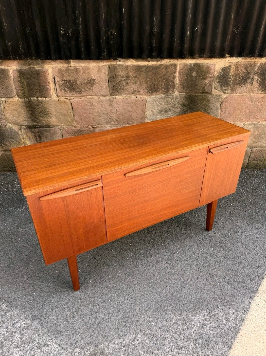 Teak Sideboard / Tv / Record Cabinet Vintage Retro Mid Century.