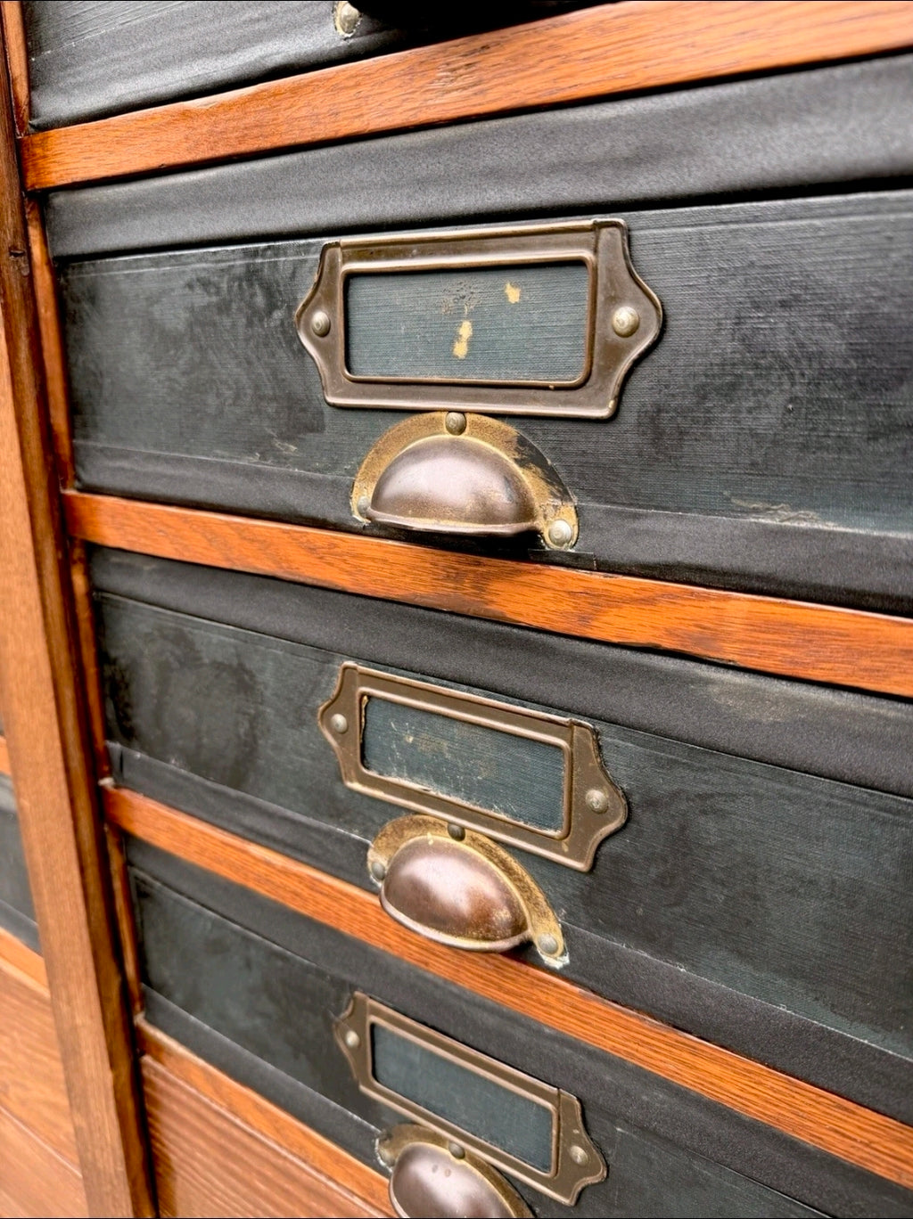 1920s Continental Filing Cabinet/Cartonnier. Oak, 30 Drawers, Haberdashery.