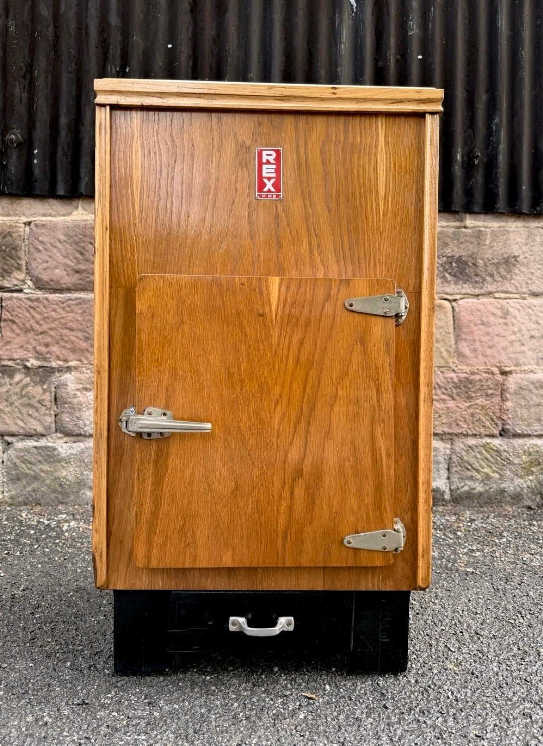 Original Vintage 1950s Ice Box Fridge.REX Italian. Home Bar, Outdoor Bar, Drinks