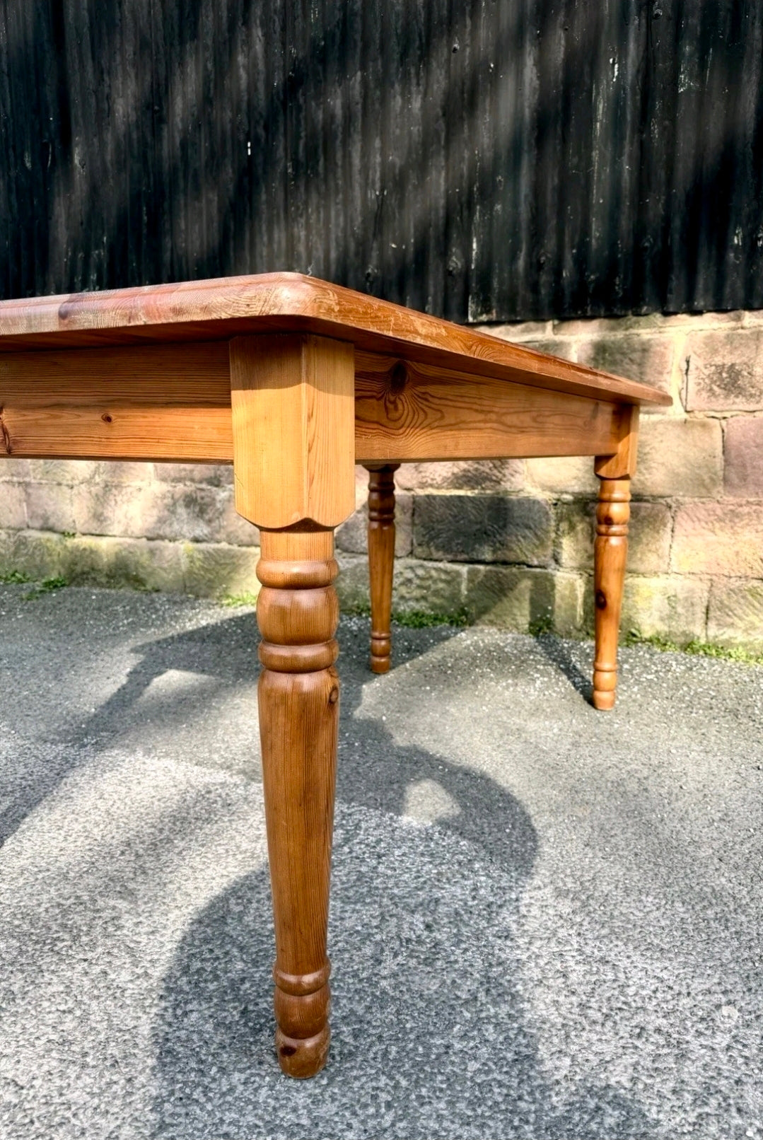 Vintage Rustic Pine Table, 4-6 Seater. Refinished Top. Kitchen, Dining