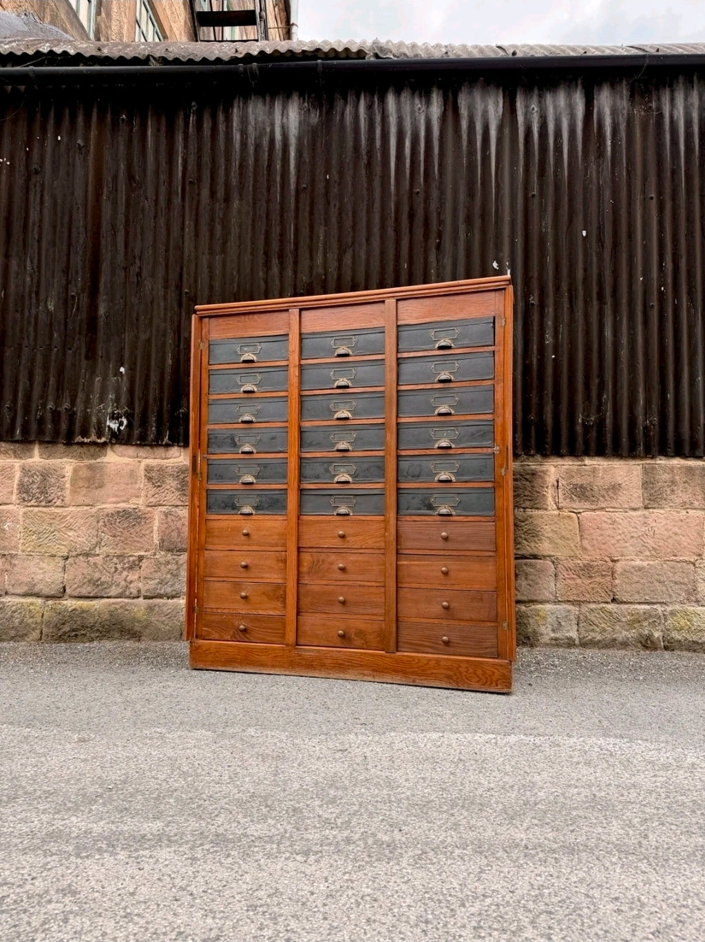 1920s Continental Filing Cabinet/Cartonnier. Oak, 30 Drawers, Haberdashery.