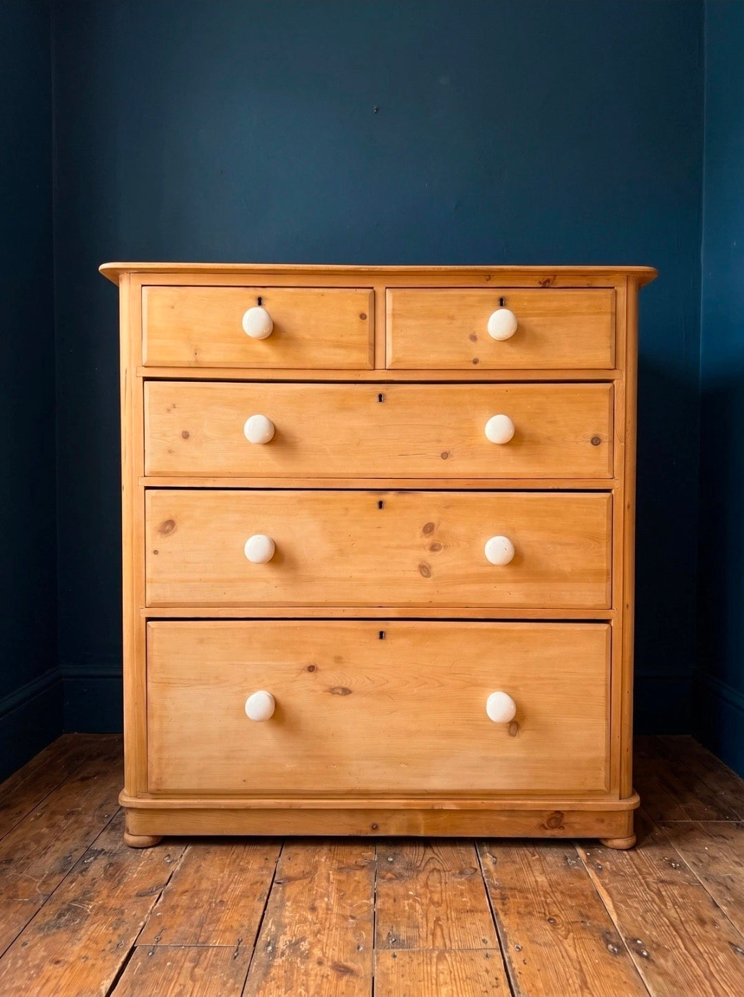 Large Antique Victorian Waxed Pine Chest Of Drawers, Country Farmhouse, Bedroom.