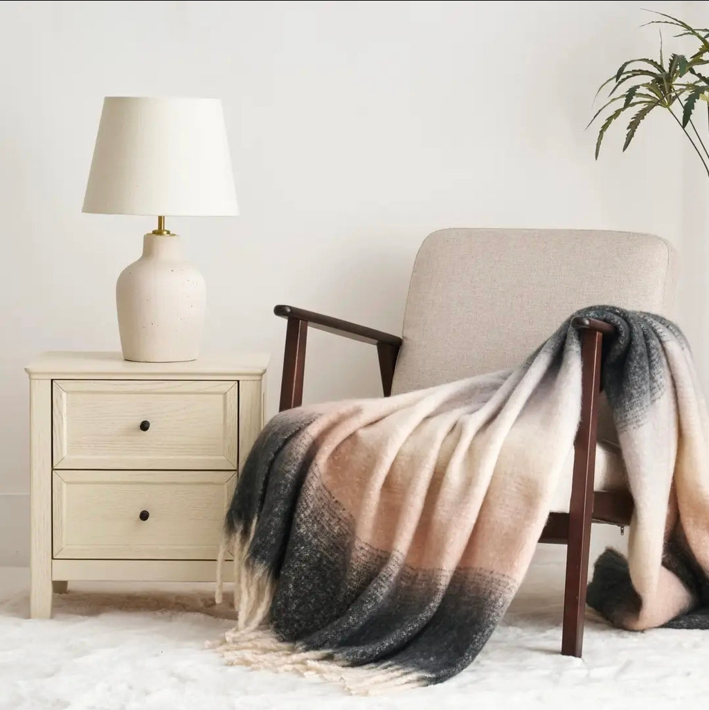 Ombre Faux Mohair Throw - Soft Fringed Blanket (Grey)