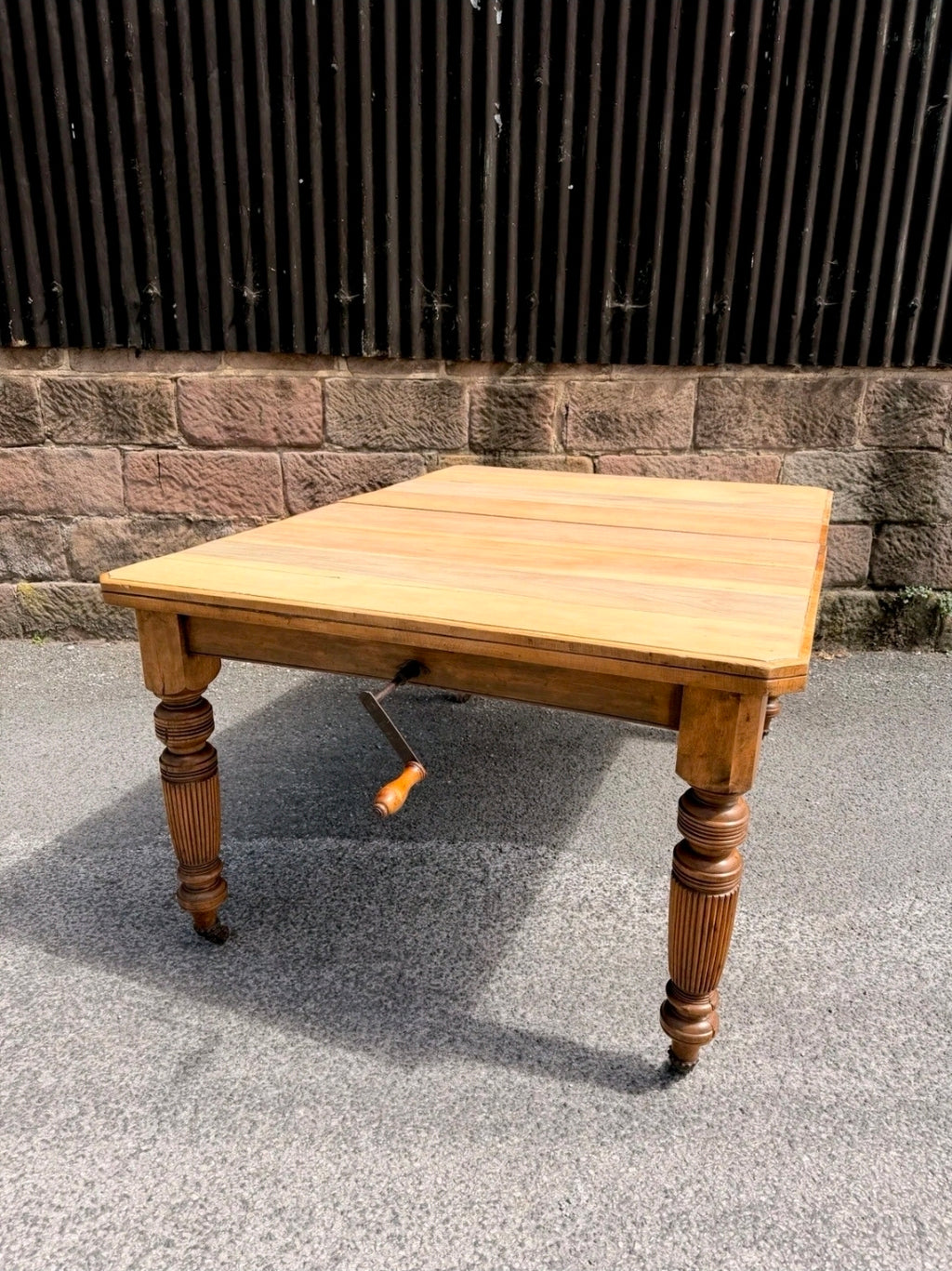 Victorian Antique Pine Crank, Extending Dining Table. 4-6 Seater, Restored