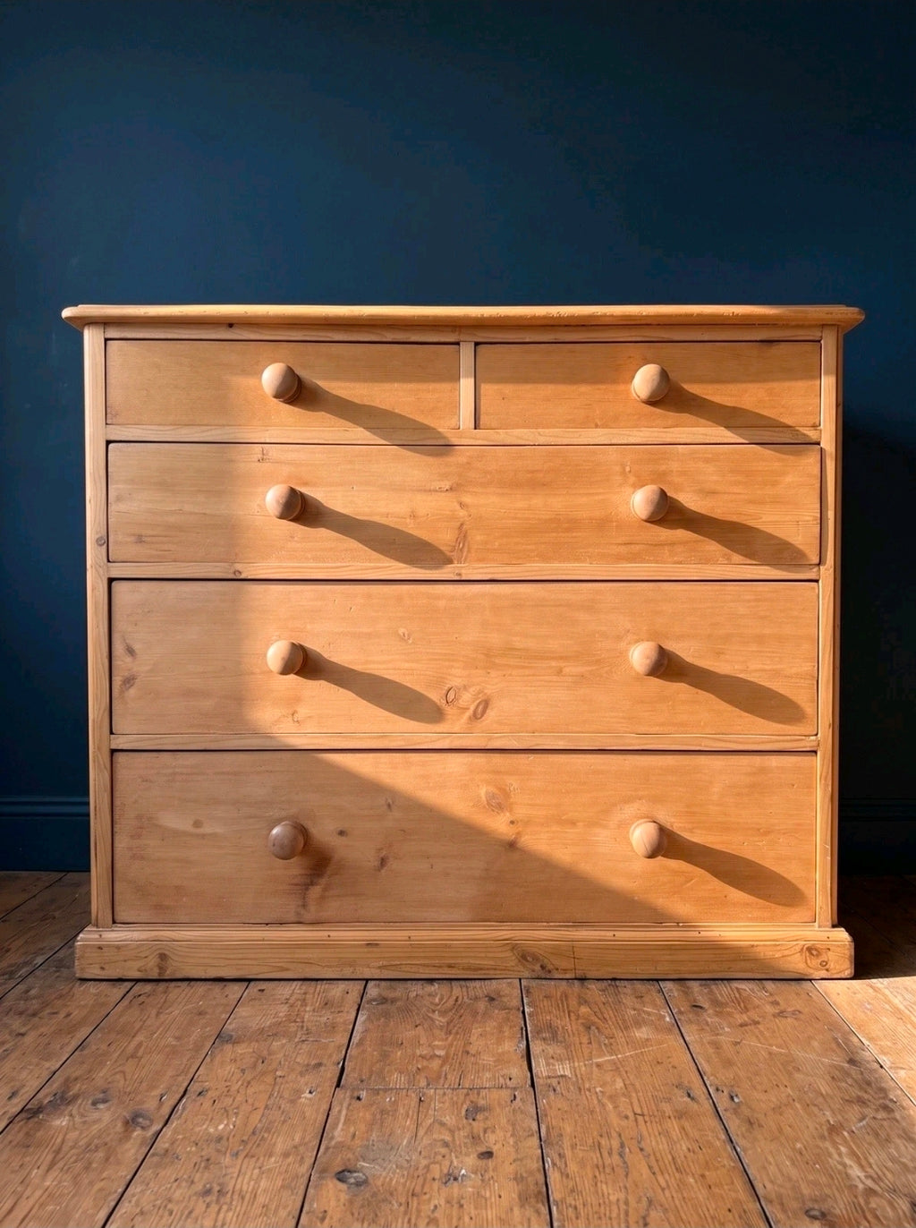 Large Antique Victorian Waxed Pine Chest Of Drawers, Country Farmhouse, Bedroom.