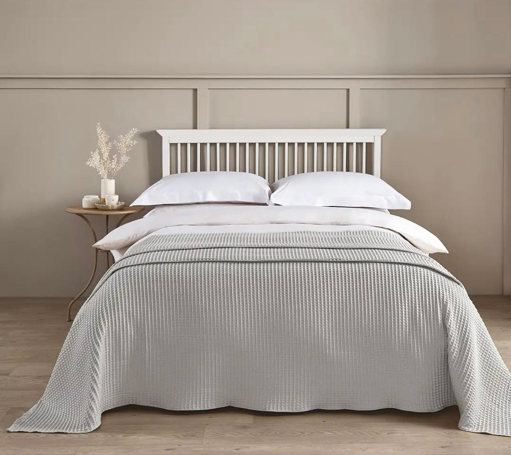 Hotel Waffle Throw Blanket - 100% Cotton Bedspread (Dove Grey)