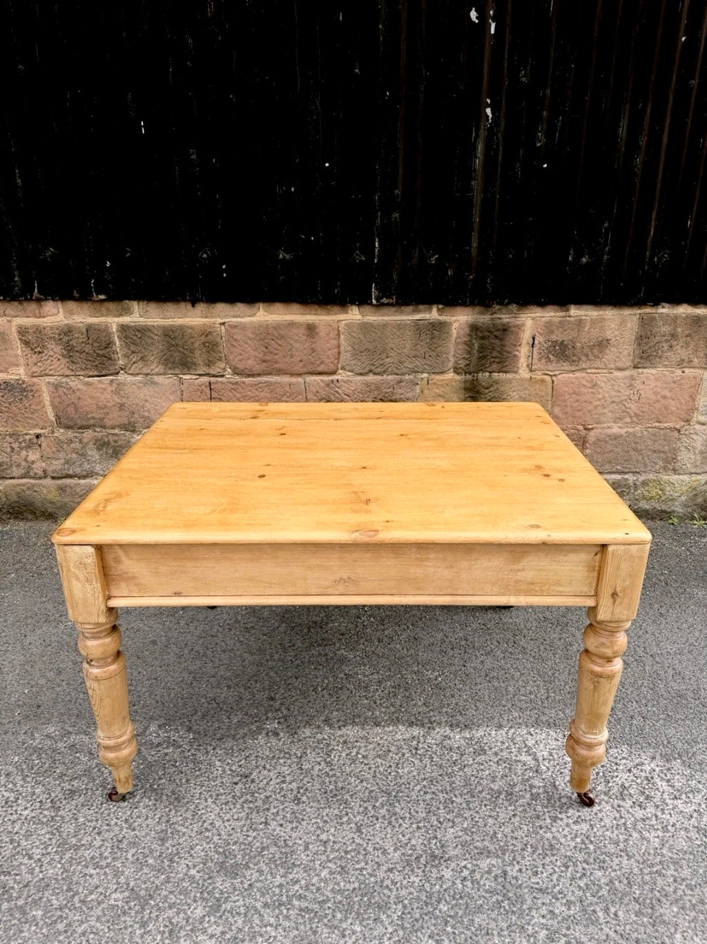 Victorian Farmhouse Antique Pine Dining Table C1880. Country, Cottage, Rustic.