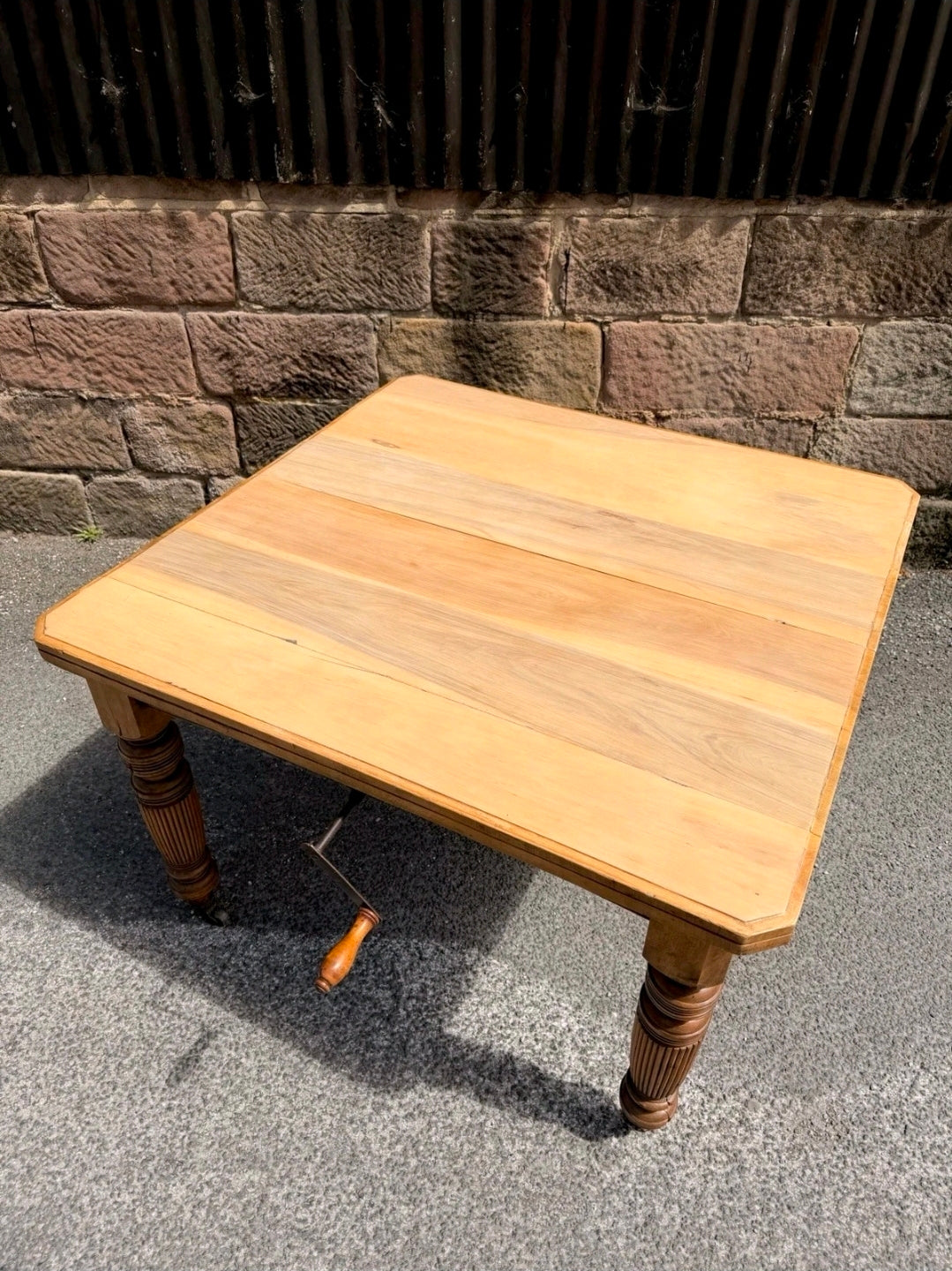 Victorian Antique Pine Crank, Extending Dining Table. 4-6 Seater, Restored