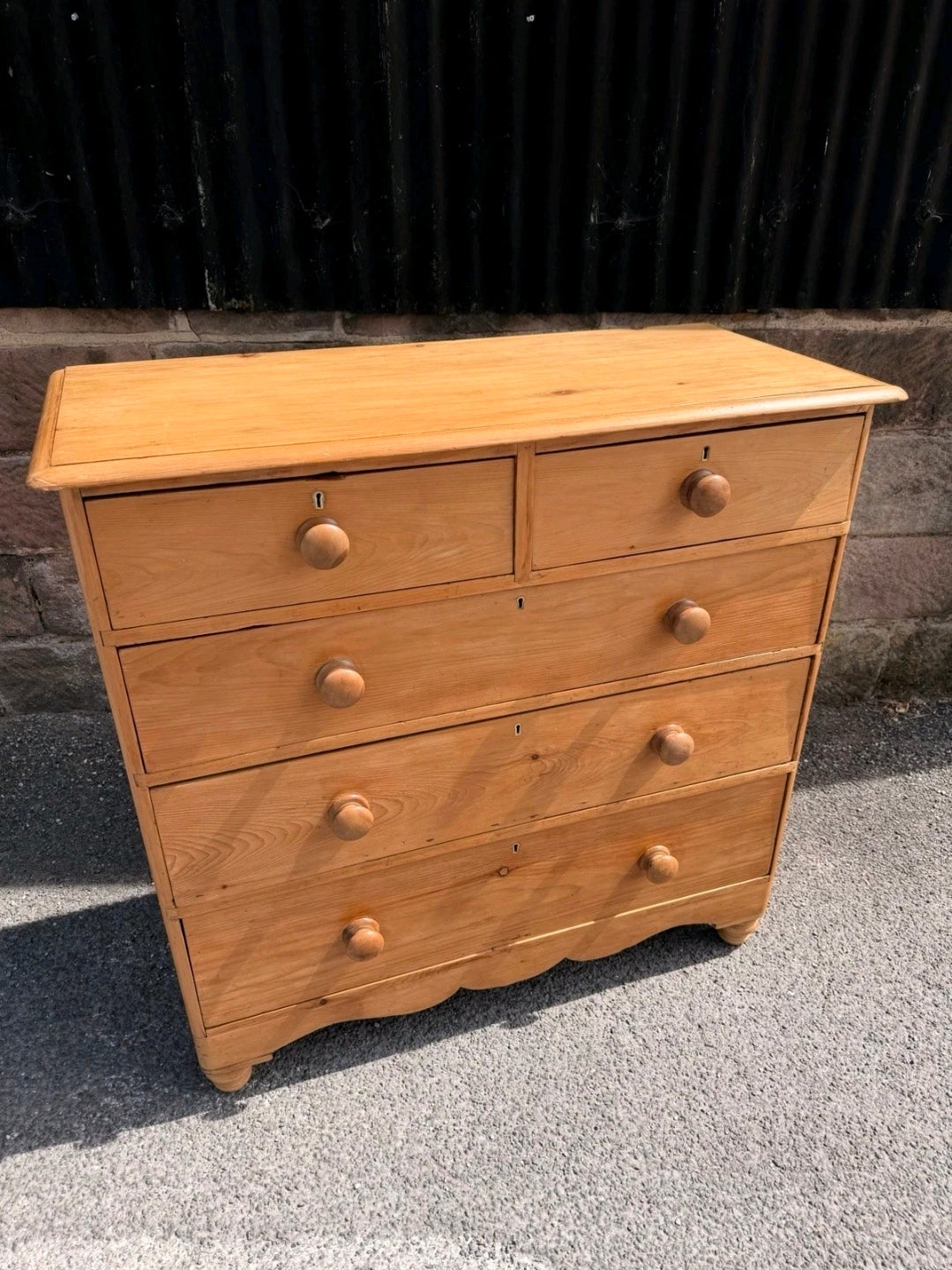 Large Antique Victorian Waxed Pine Chest Of Drawers, Country Cottage, Bedroom.